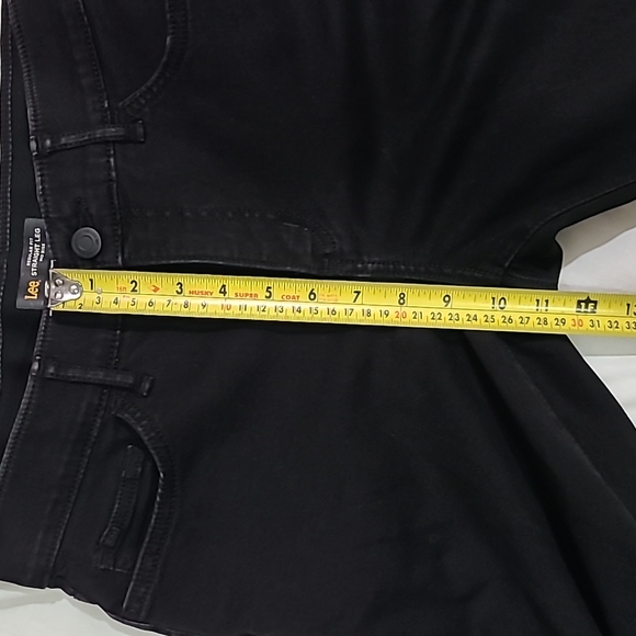 Lee Flex Motion Regular Fit Mid Rise Straight Leg Black Jeans Size 10 SHORT - Picture 9 of 10